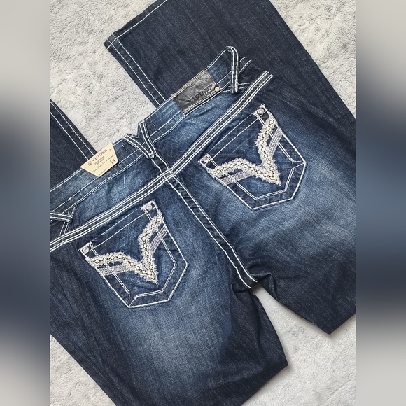 NWT Vigoss Dark Wash Boot Cut Jeans Women's 14 Embellished Embroidered Retro NEW - Picture 7 of 12